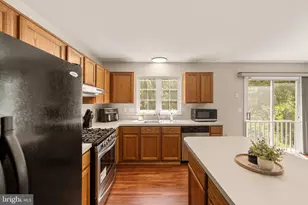 209 Edge Creek Ln, Odenton, MD 21113 - Photo 3