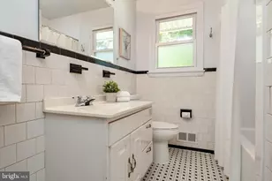 596 Forest View Rd, Linthicum Heights, MD 21090 - Photo 7