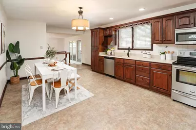 596 Forest View Road, Linthicum Heights, MD 21090 - Photo 13
