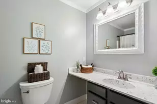 7864 Dero, Pasadena, MD 21122 - Photo 13