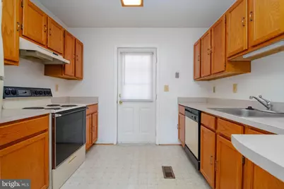 7707 Norfolk Road, Glen Burnie, MD 21060 - Photo 11