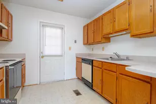 7707 Norfolk Rd, Glen Burnie, MD 21060 - Photo 13