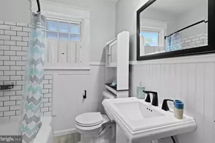 8 Highland Ave, Annapolis, MD 21403 - Photo 25