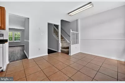 1610 E Bancroft Lane, Crofton, MD 21114 - Photo 17