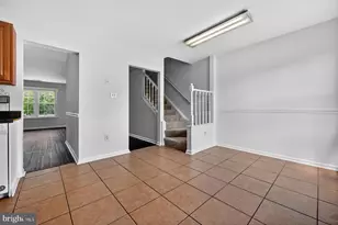 1610 E Bancroft Ln, Crofton, MD 21114 - Photo 17