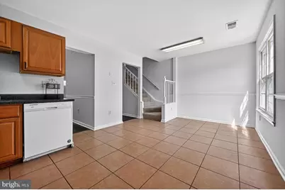 1610 E Bancroft Lane, Crofton, MD 21114 - Photo 7
