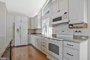 962 Main St, Deale, MD 20751 - Photo 17