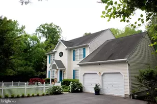 184 Hickory Point Rd, Pasadena, MD 21122 - Photo 1