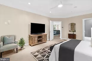 334 Colony Point Pl, Edgewater, MD 21037 - Photo 17