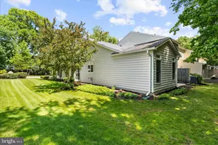 334 Colony Point Pl, Edgewater, MD 21037 - Photo 33
