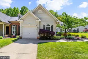 334 Colony Point Pl, Edgewater, MD 21037 - Photo 35