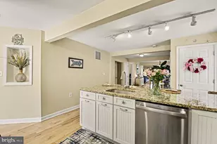 1069 Locust Dr, Pasadena, MD 21122 - Photo 13
