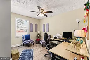 1069 Locust Dr, Pasadena, MD 21122 - Photo 7