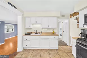 16 Virginia Ave, Edgewater, MD 21037 - Photo 9