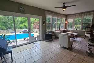 6107 Traceys Overlook Rd, Tracys Landing, MD 20779 - Photo 9