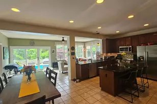 6107 Traceys Overlook Rd, Tracys Landing, MD 20779 - Photo 5