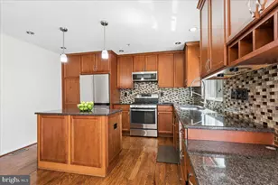211 Gray Fox Ct, Edgewater, MD 21037 - Photo 5