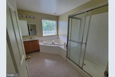 2508 Black Oak Way, Odenton, MD 21113 - Photo 9