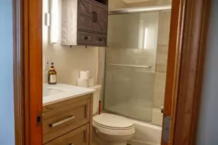 536 Crestpark Dr, Glen Burnie, MD 21061 - Photo 7