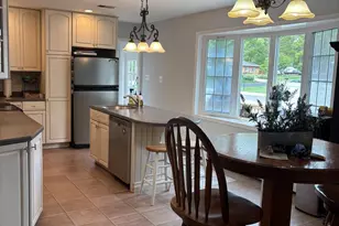 4 Gray Dr, Pasadena, MD 21122 - Photo 3