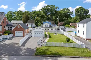207 W 11th Ave, Brooklyn, MD 21225 - Photo 3