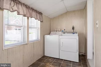 207 W 11th Avenue, Brooklyn, MD 21225 - Photo 23
