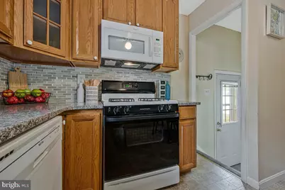 26 Kempton Road, Glen Burnie, MD 21060 - Photo 9