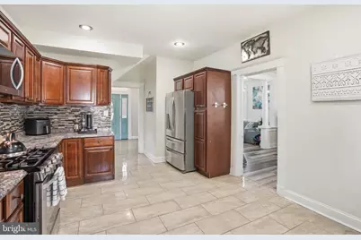 300 Townsend Avenue, Brooklyn, MD 21225 - Photo 13