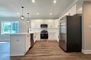 259 Arundel Rd, Pasadena, MD 21122 - Photo 3