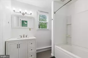 319 Gambrills Rd, Gambrills, MD 21054 - Photo 19