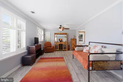 1071 Kings Road, Pasadena, MD 21122 - Photo 3