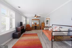 1071 Kings Rd, Pasadena, MD 21122 - Photo 3