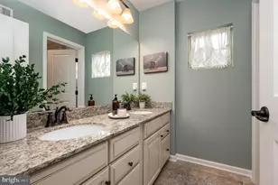 8323 Pondview Dr, Millersville, MD 21108 - Photo 39