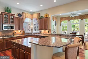 216 Bowen Ct, Annapolis, MD 21401 - Photo 3