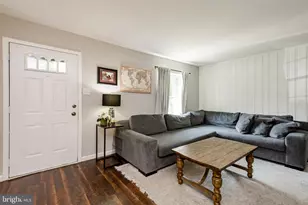 8692 Scorton Harbour, Pasadena, MD 21122 - Photo 7