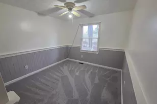 7853 Fernhill Ave, Pasadena, MD 21122 - Photo 17
