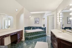 2562 Carrollton Rd, Annapolis, MD 21403 - Photo 27
