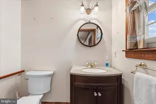 442 Williamstowne Ct, Millersville, MD 21108 - Photo 23
