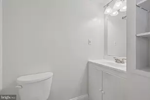 7961 Oakwood Rd, Glen Burnie, MD 21061 - Photo 17