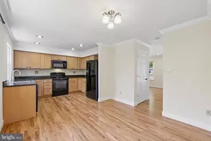 7961 Oakwood Rd, Glen Burnie, MD 21061 - Photo 3