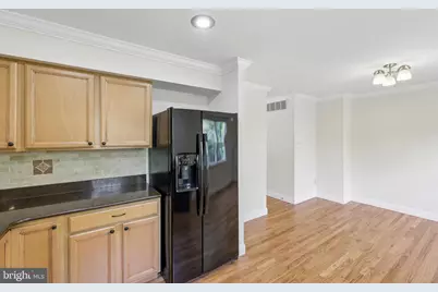 7961 Oakwood Road, Glen Burnie, MD 21061 - Photo 11