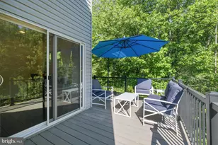 7902 Moss Brook Ct, Glen Burnie, MD 21060 - Photo 33