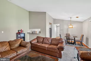112 Water Fountain Way, Glen Burnie, MD 21060 - Photo 21