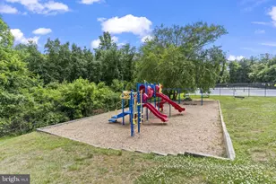 2505 Lesh Ct, Crofton, MD 21114 - Photo 7