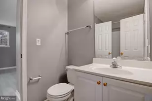 2543 Selkirk Ct, Crofton, MD 21114 - Photo 7