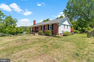1518 Ridgely Dr, Edgewater, MD 21037 - Photo 3