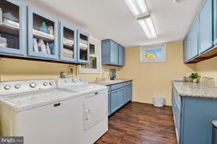 1518 Ridgely Dr, Edgewater, MD 21037 - Photo 41