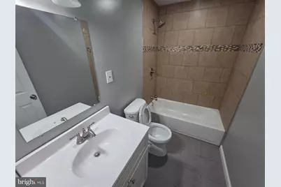 6952 Heritage Crossing, Glen Burnie, MD 21060 - Photo 5