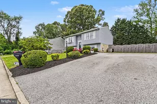 218 Virginia Ave, Pasadena, MD 21122 - Photo 3