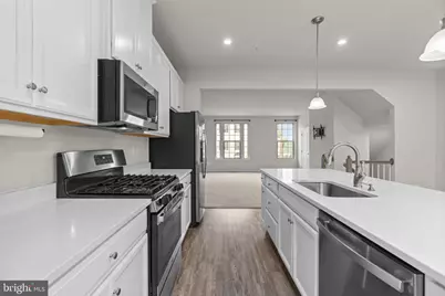 7911 N Gladden Farm Way, Hanover, MD 21076 - Photo 19